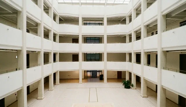 教学资源选型与使用建议：提升教育服务的实践路径
